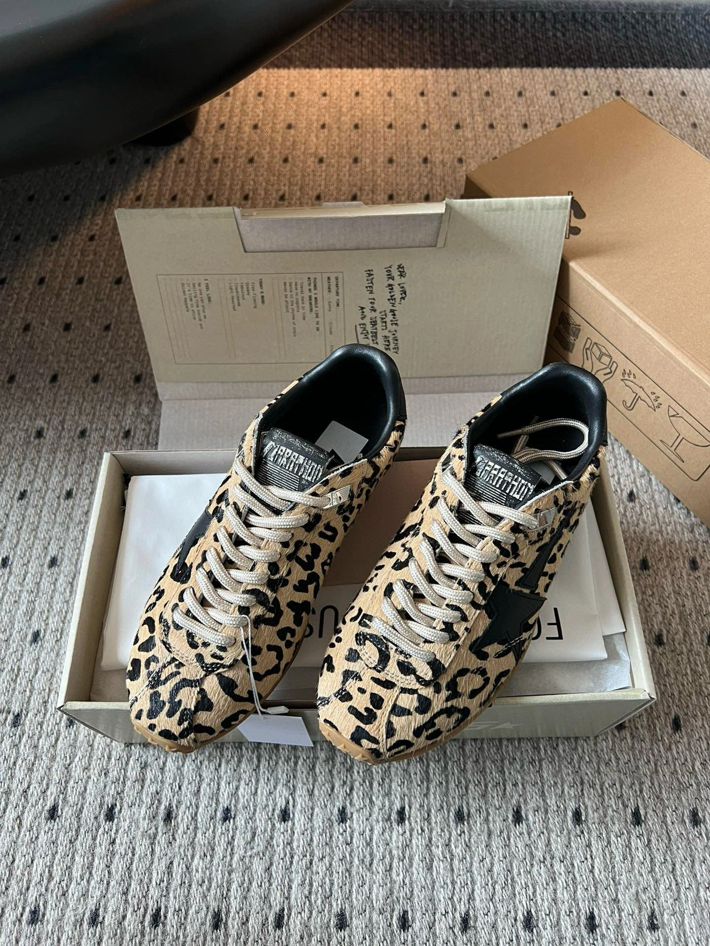 OOBB-- 6642 GMF00923.F007409.55671  GWF00923.F007409.55671 nylon cowhide item:E-X018I2302